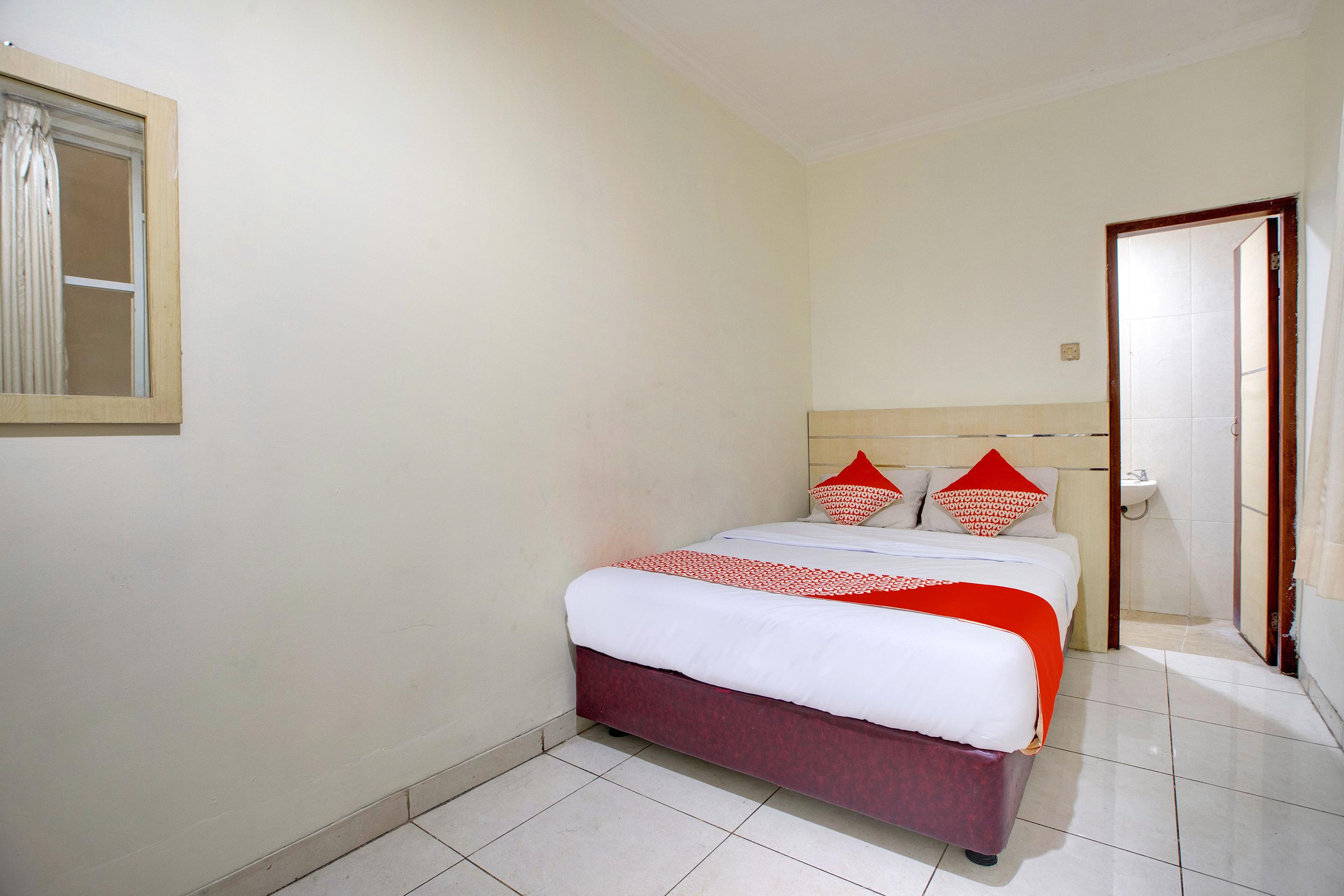 Reddoorz @ Hotel Arimbi Dewi Sartika Baru Bandung Eksteriør bilde